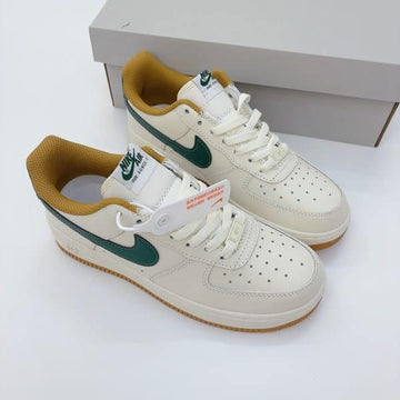 Hand-Crafted AF1 Créme blan et Beige
